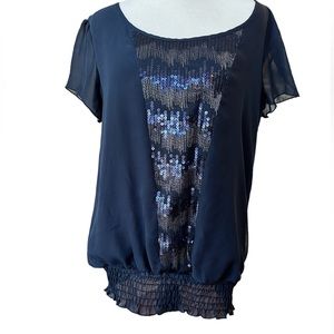 Studio Y flutter sleeve top